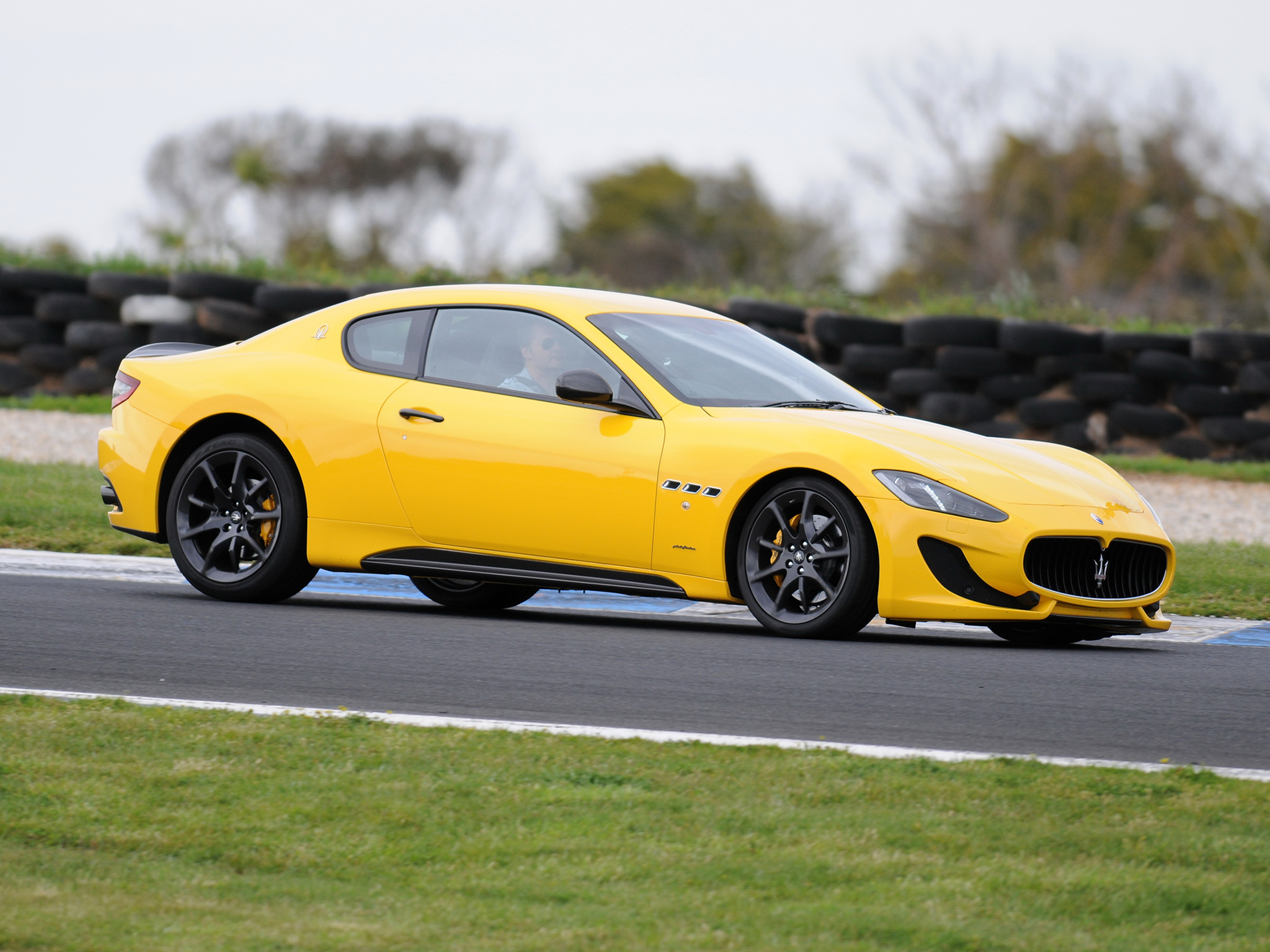 2012 Maserati GRANTURISMO Sport