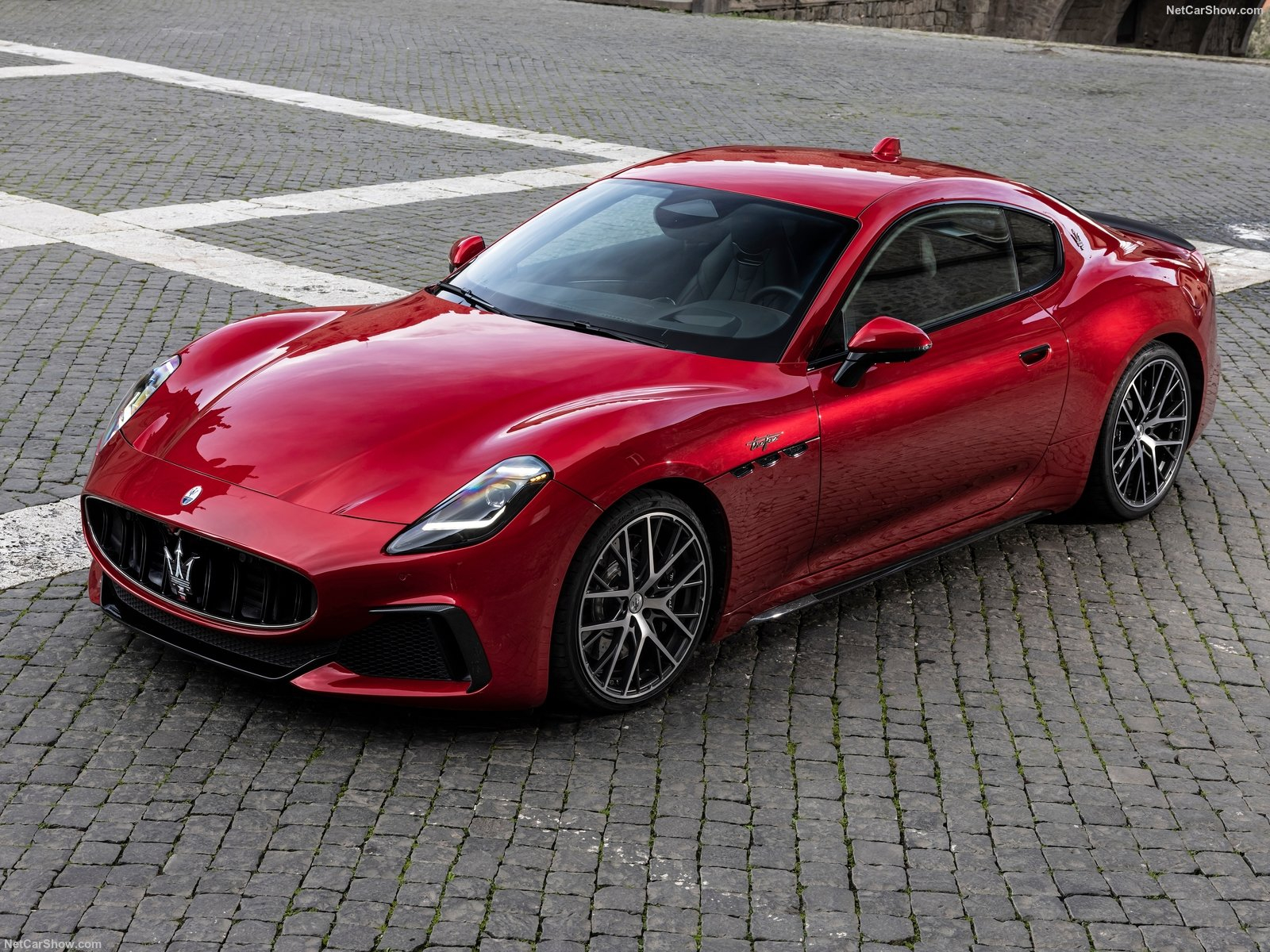 Maserati GRANTURISMO 2016 Red