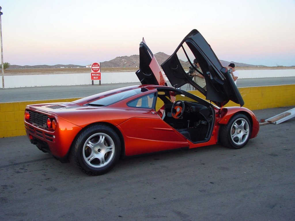 Фото mclaren f1