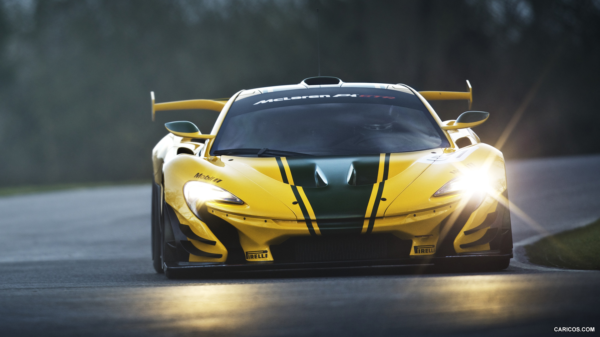 Спорткар MCLAREN p1 GTR