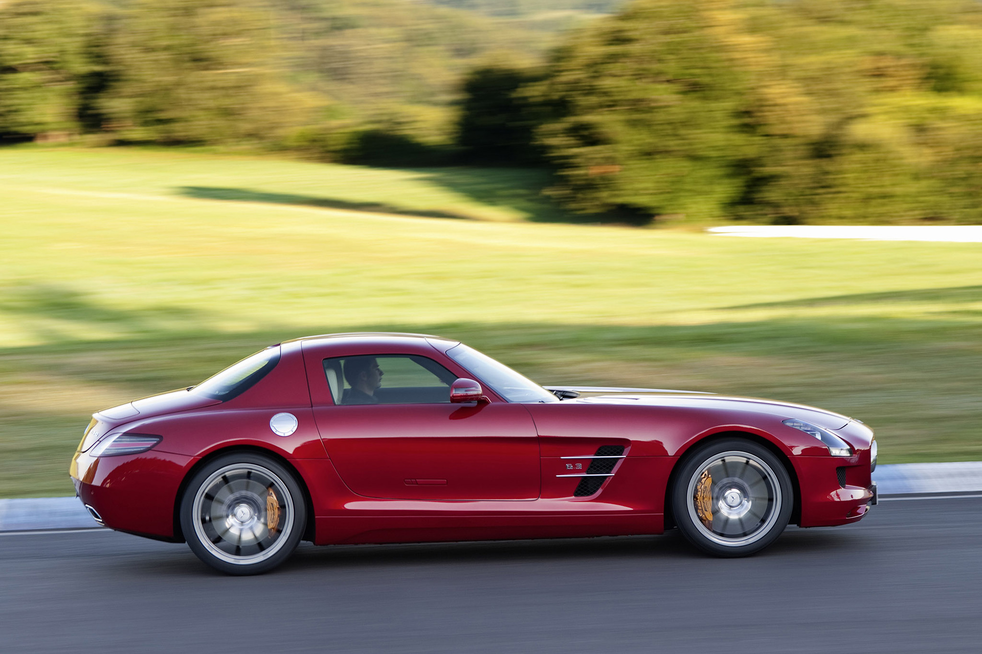 2011 Mercedes Benz SLS AMG Red