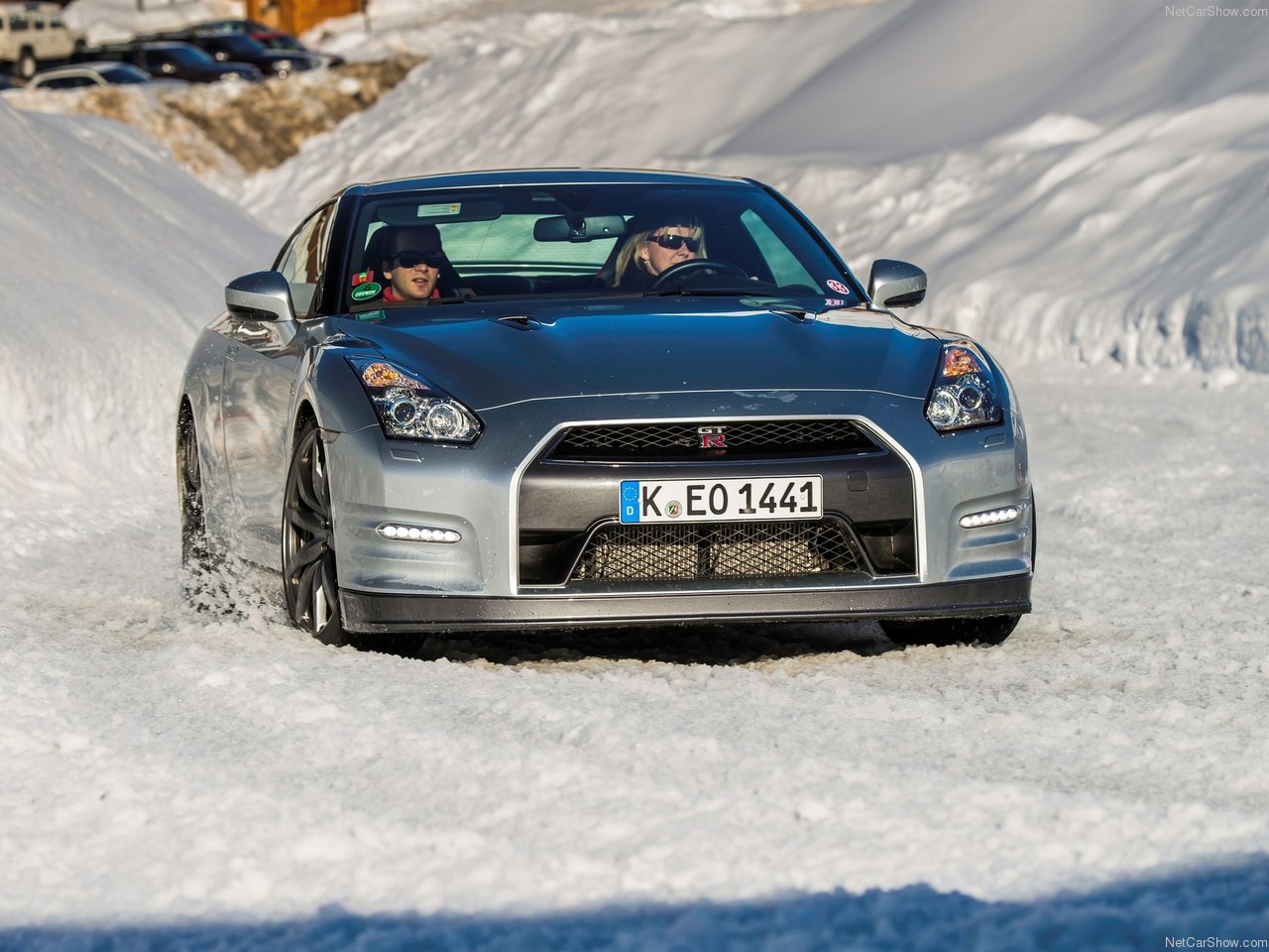 Nissan GTR Winter