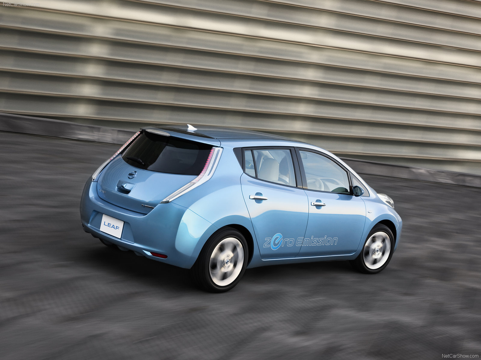 Nissan Leaf 2010