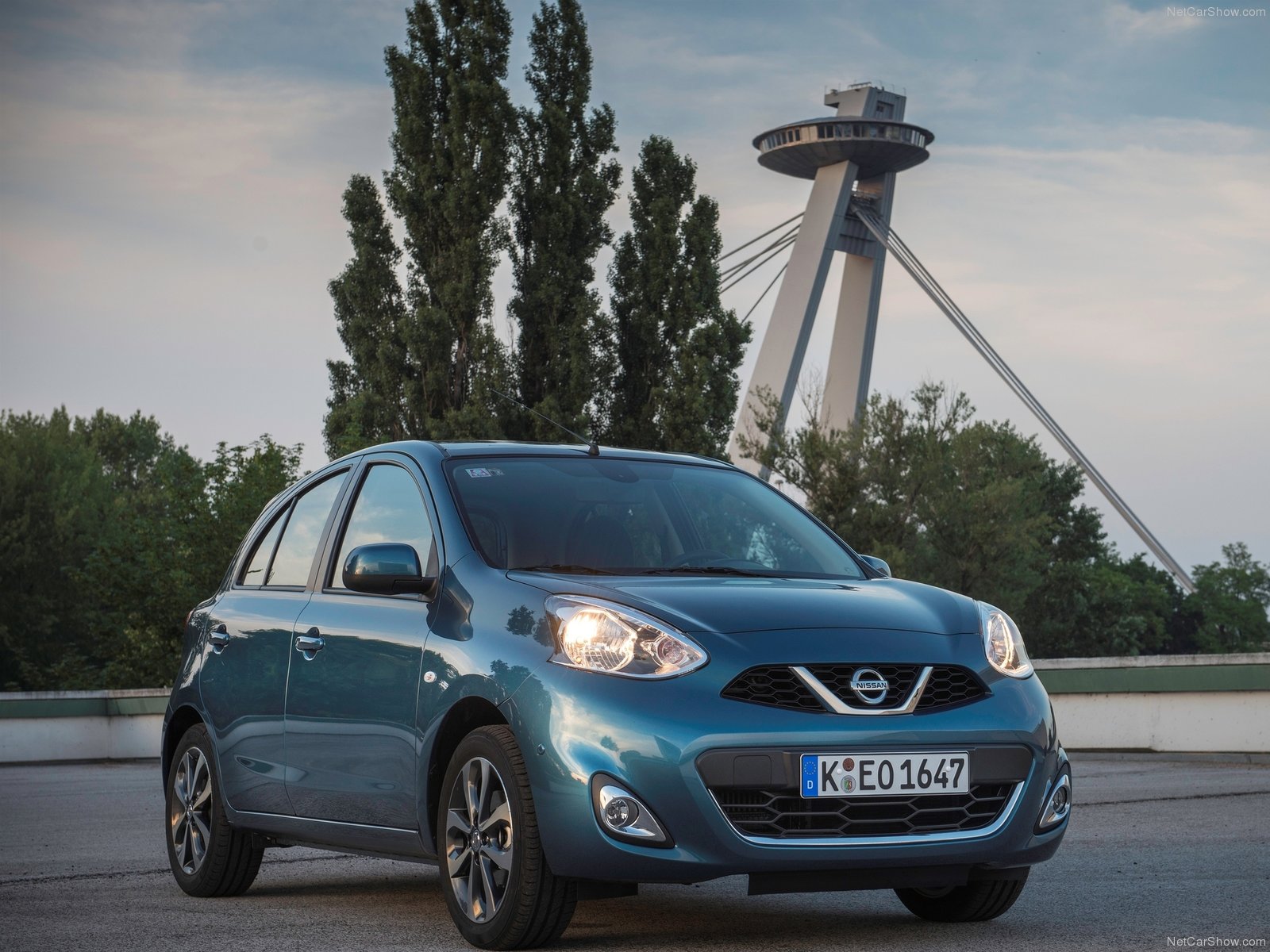 Nissan Micra Рё Nissan Juke