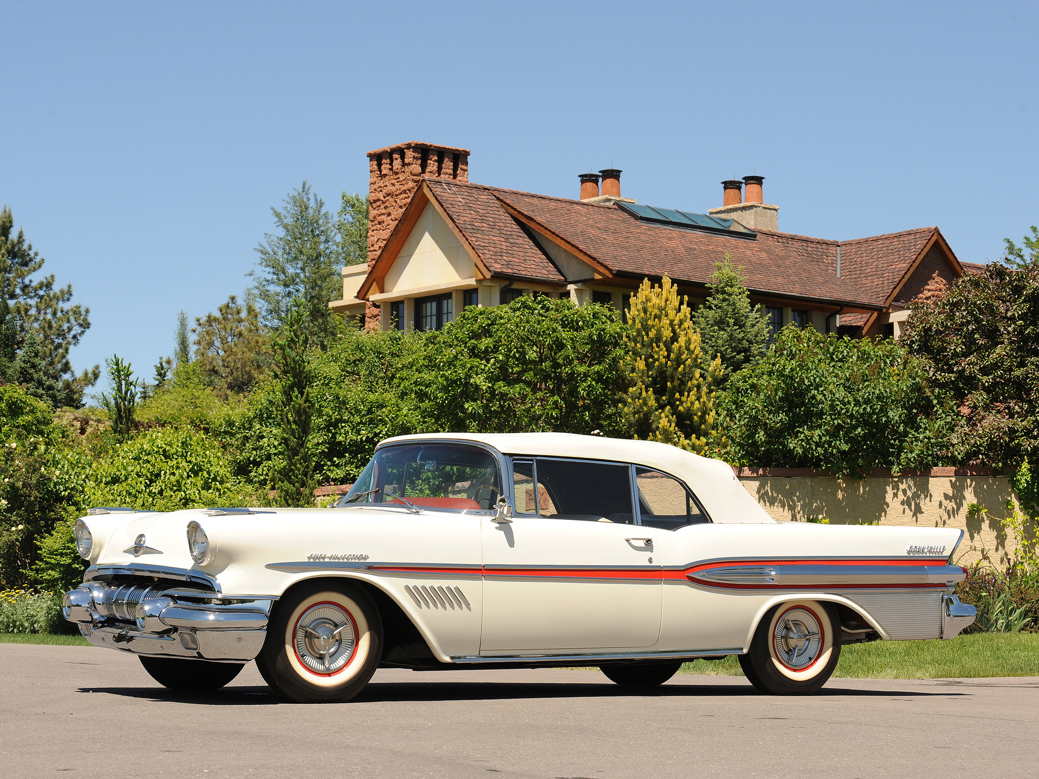 1957 Pontiac Bonneville Convertible