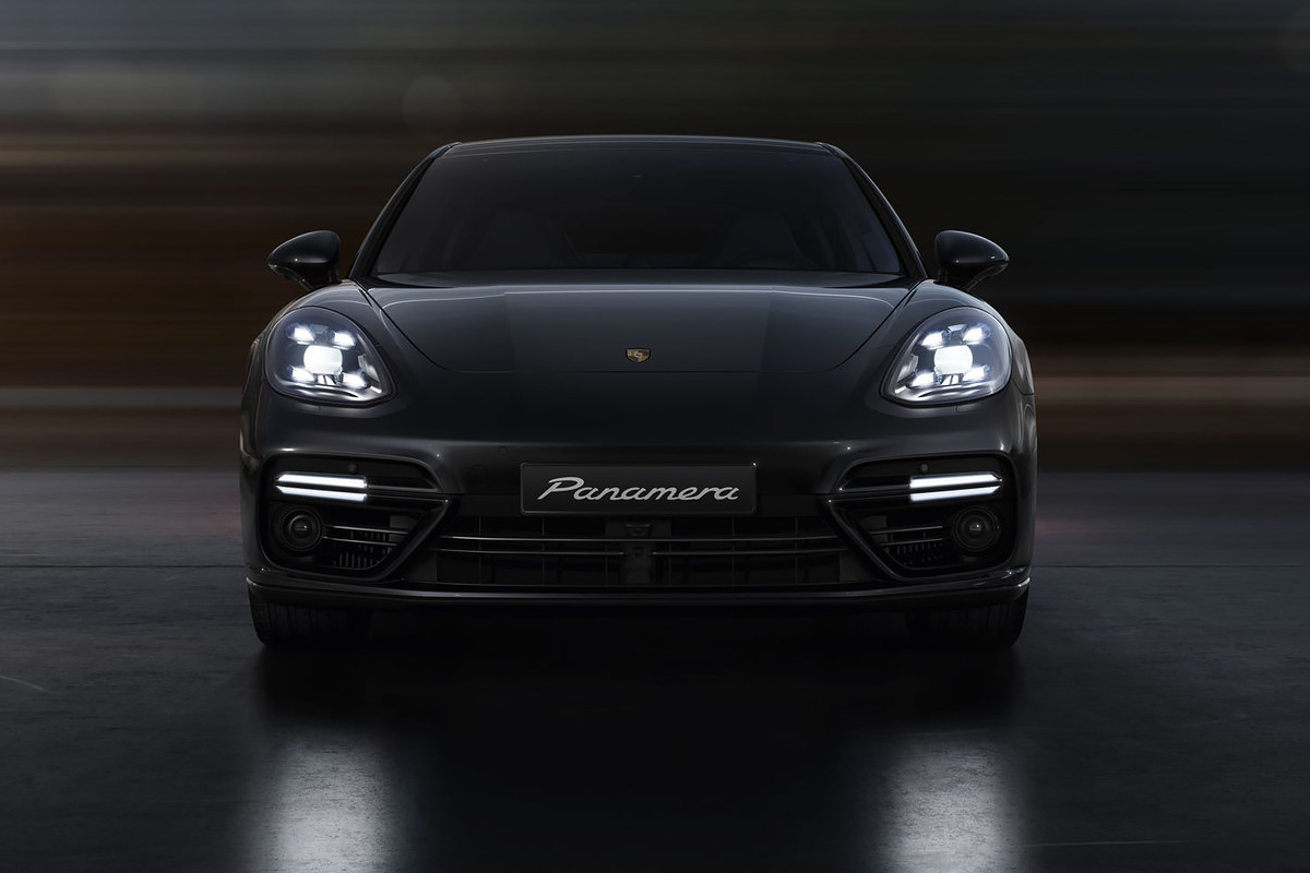 Porsche Panamera черный обои