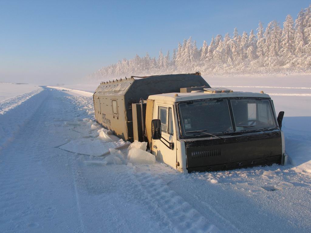 Аварии автомобилей в сильный Мороз