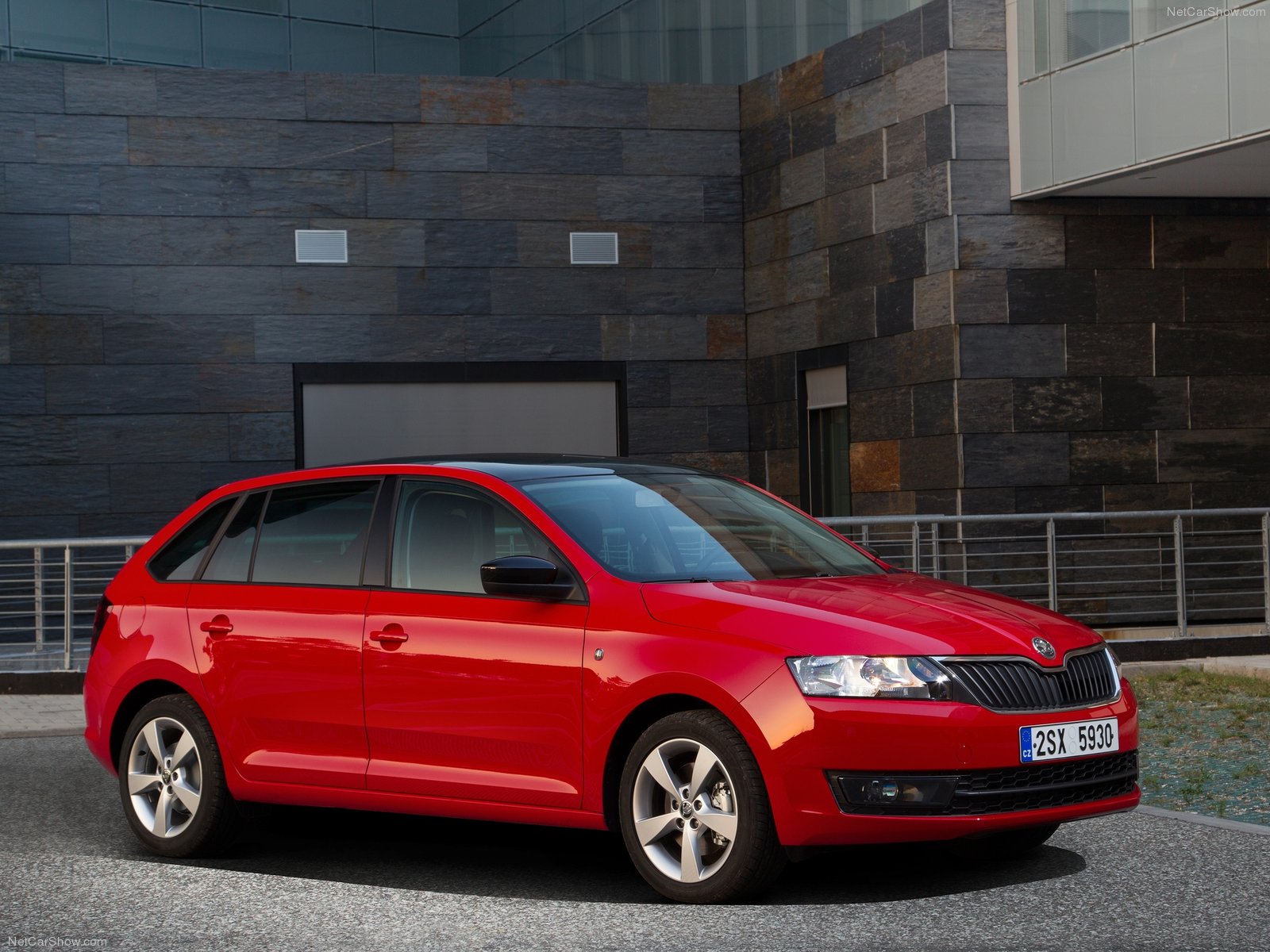 Skoda Spaceback 2014