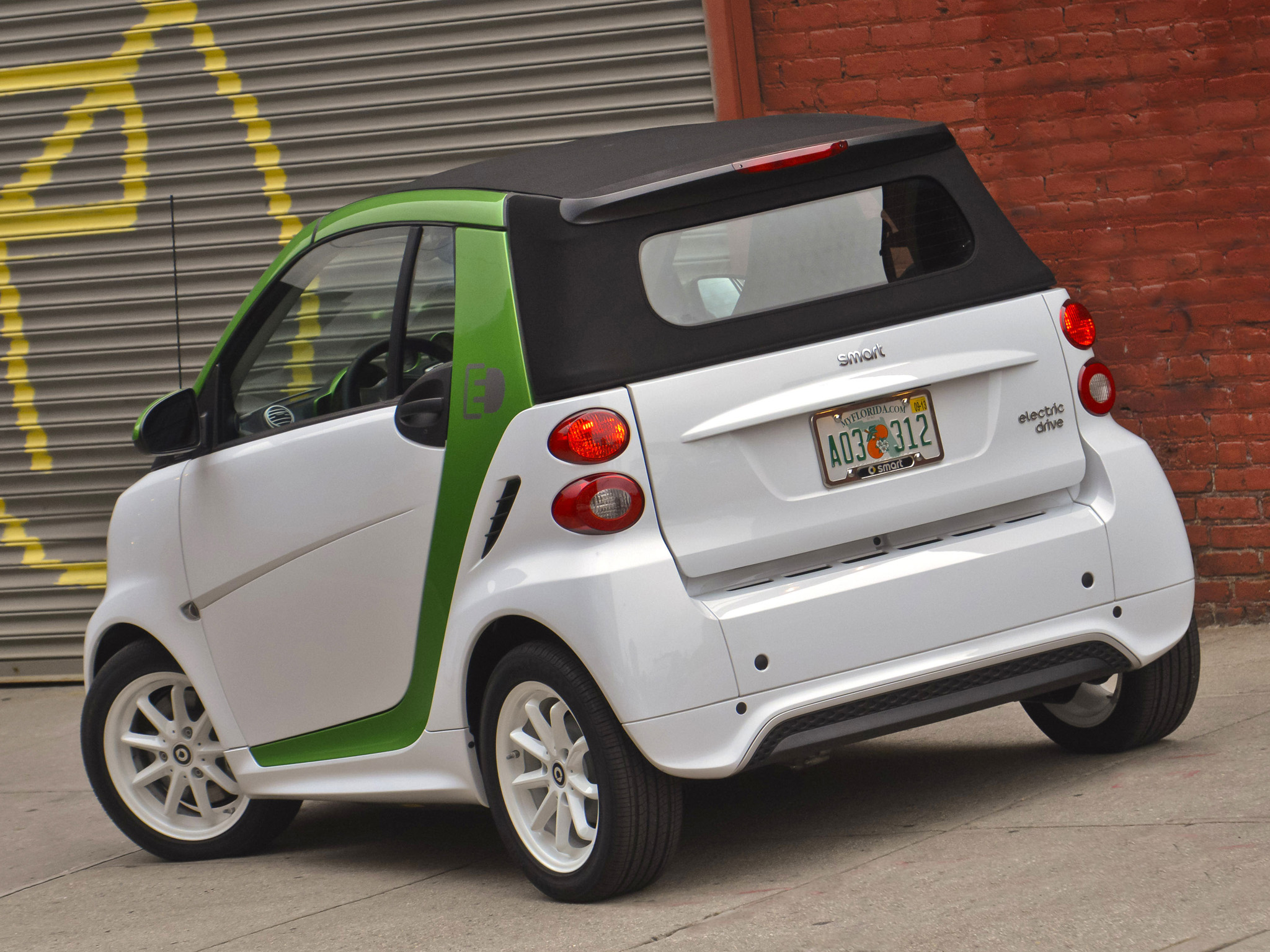 smart fortwo электромобиль