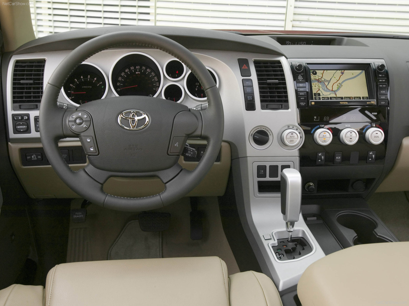 2010 Toyota Tundra CREWMAX