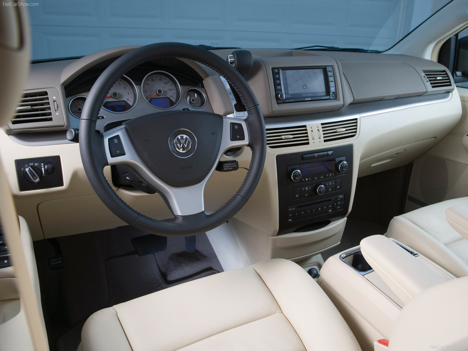 Volkswagen routan