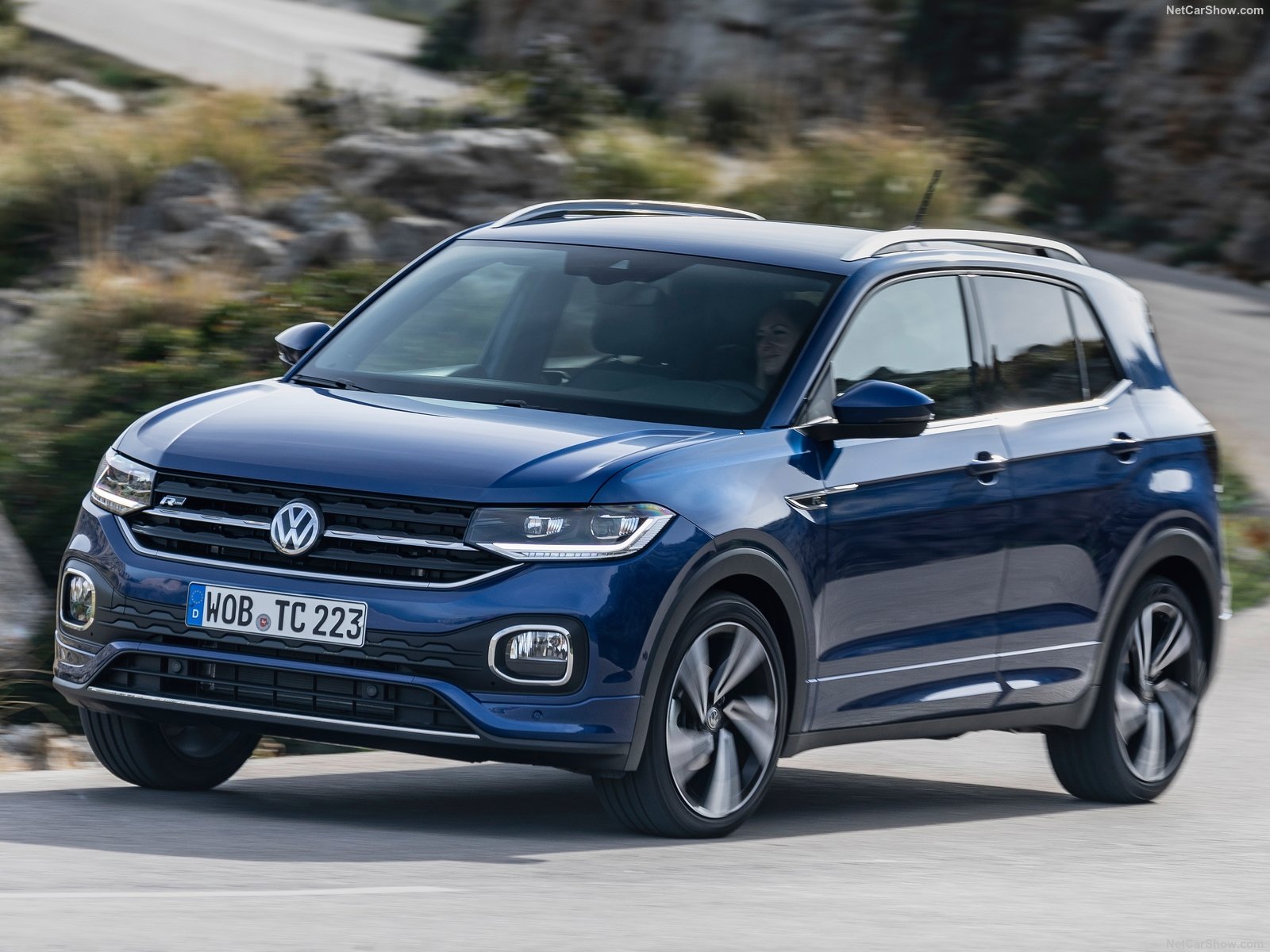 Volkswagen t Cross r line