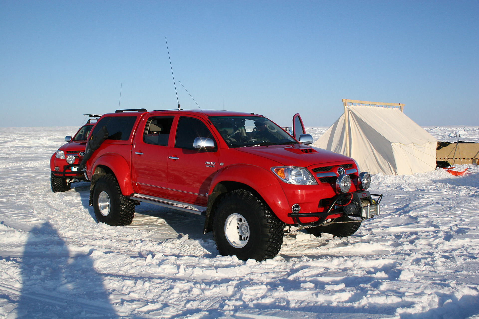 Arctic Trucks Toyota Hilux фото