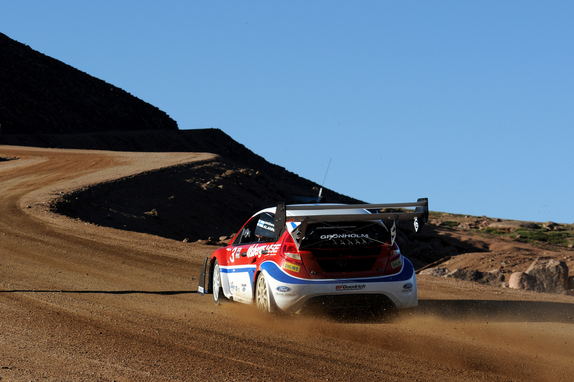 Ford Fiesta Rallycross фото