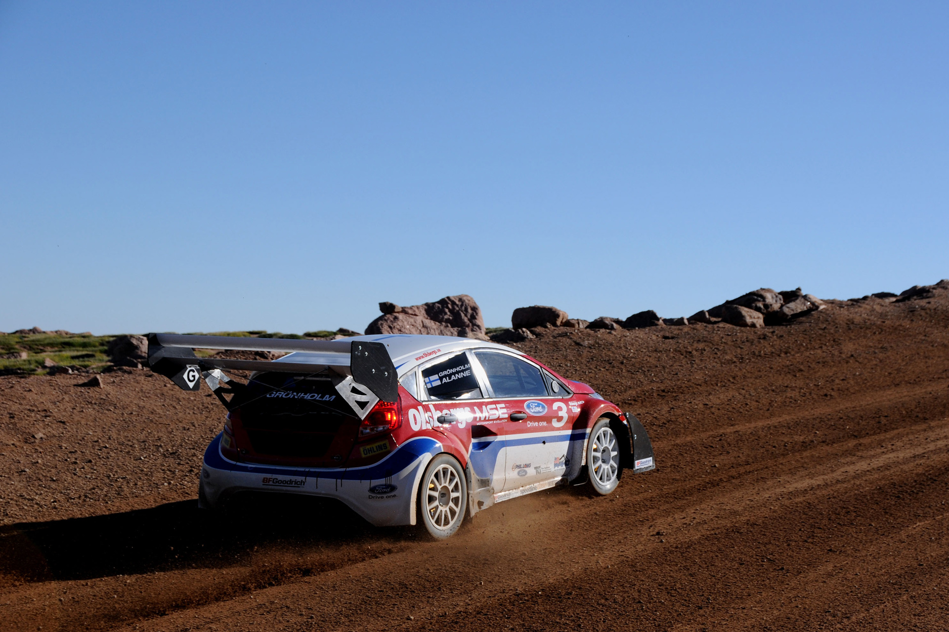 Ford Fiesta Rallycross фото