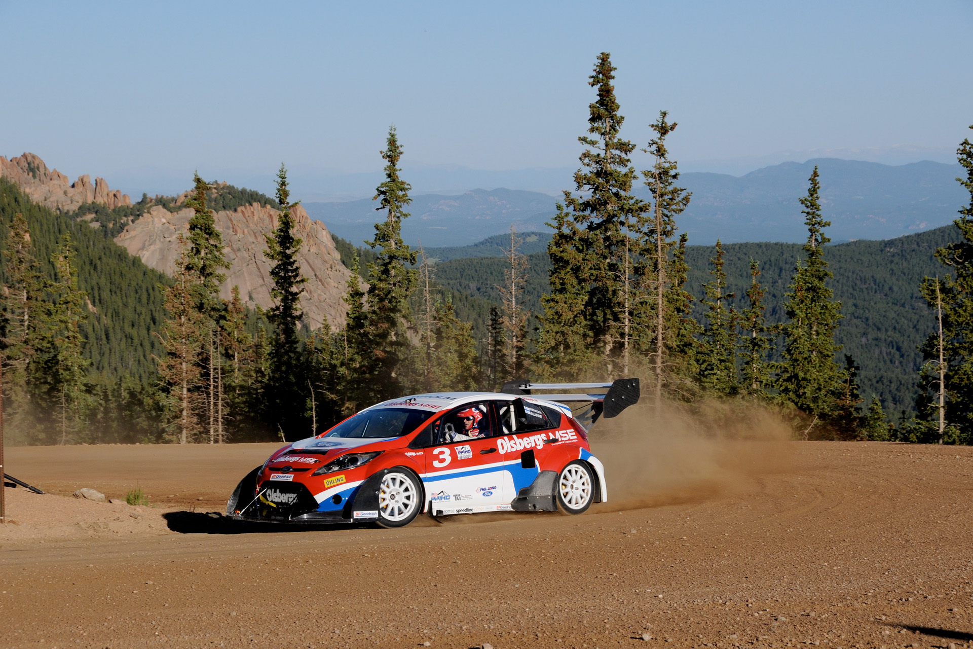 Ford Fiesta Rallycross фото