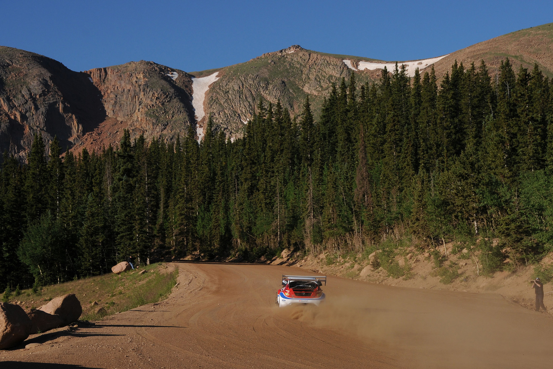 Ford Fiesta Rallycross фото