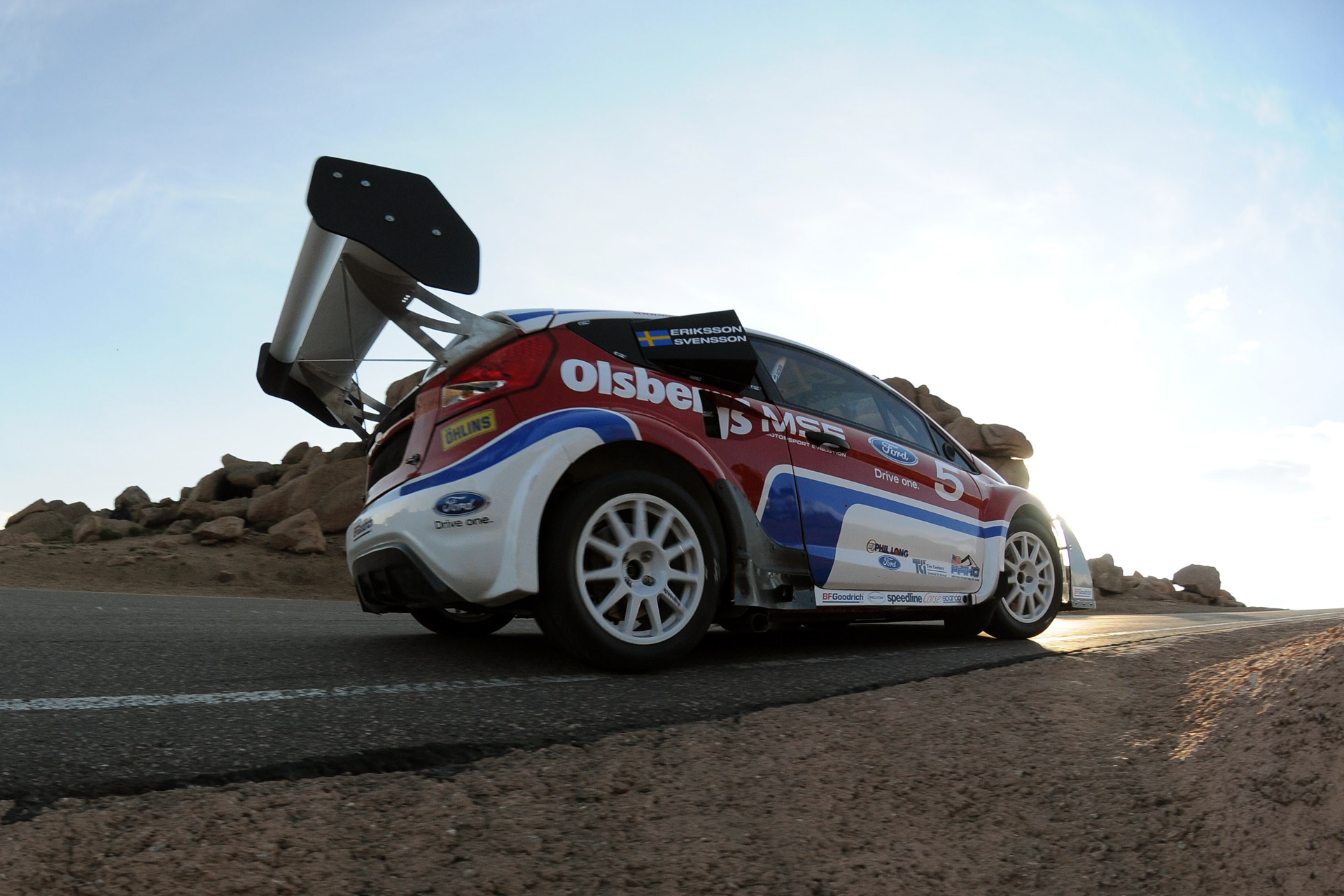 Ford Fiesta Rallycross фото