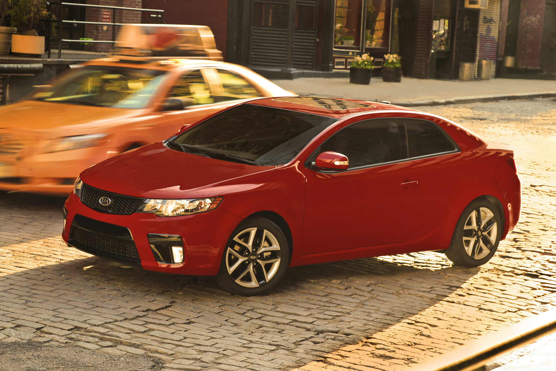 Kia Forte Koup фото