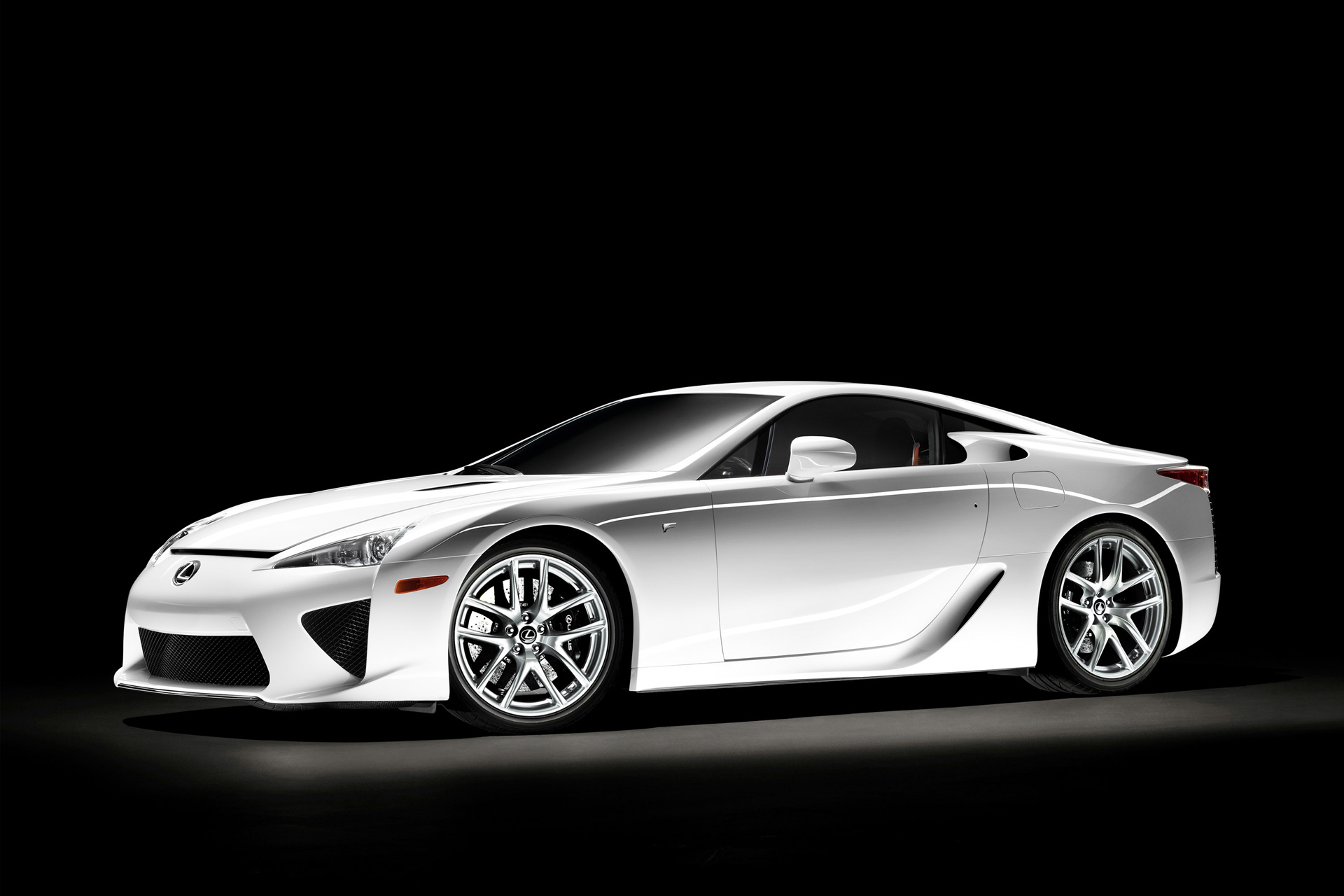 Lexus LF-A фото