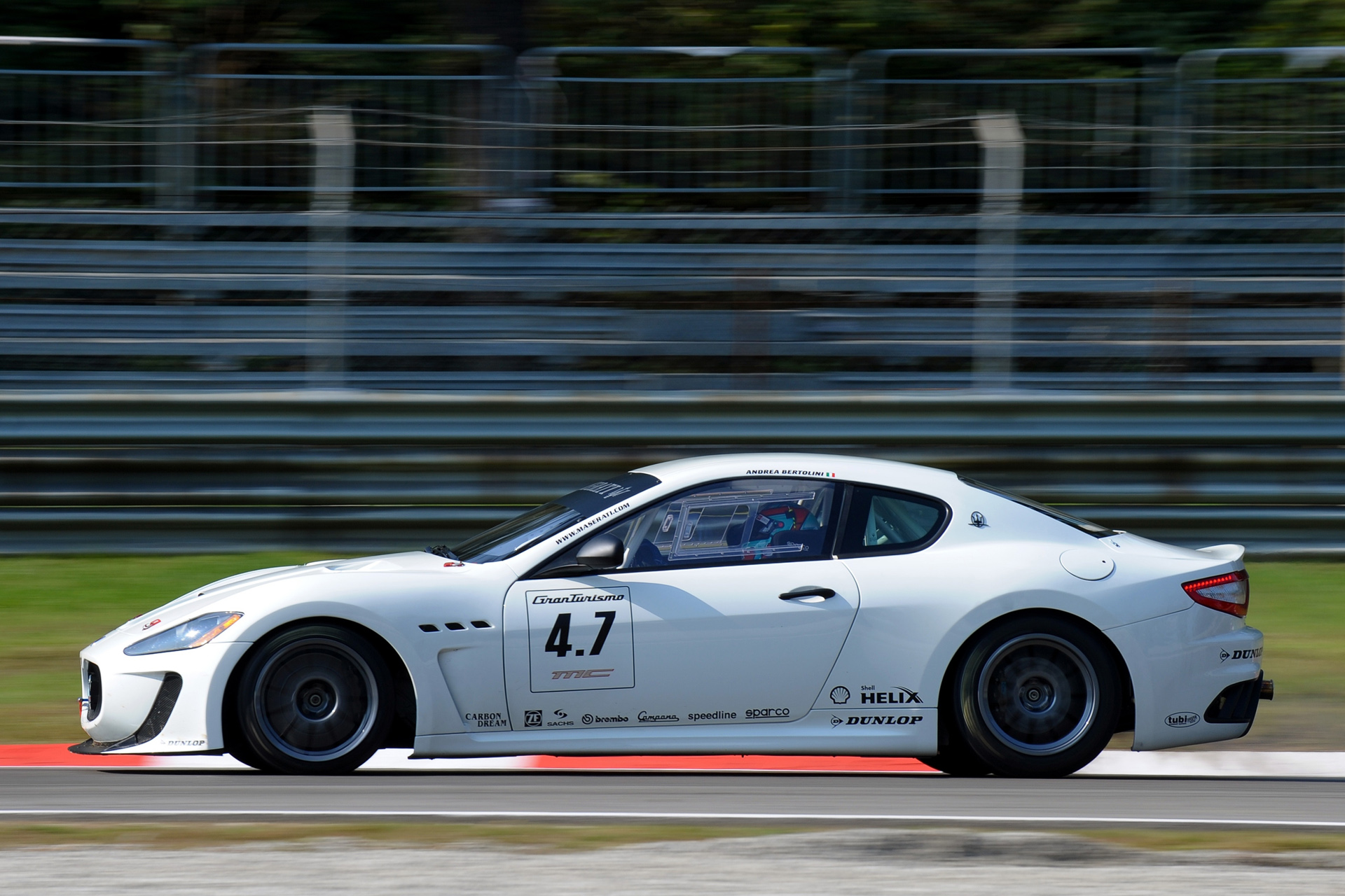 Maserati GRANTURISMO MC gt4 Racing