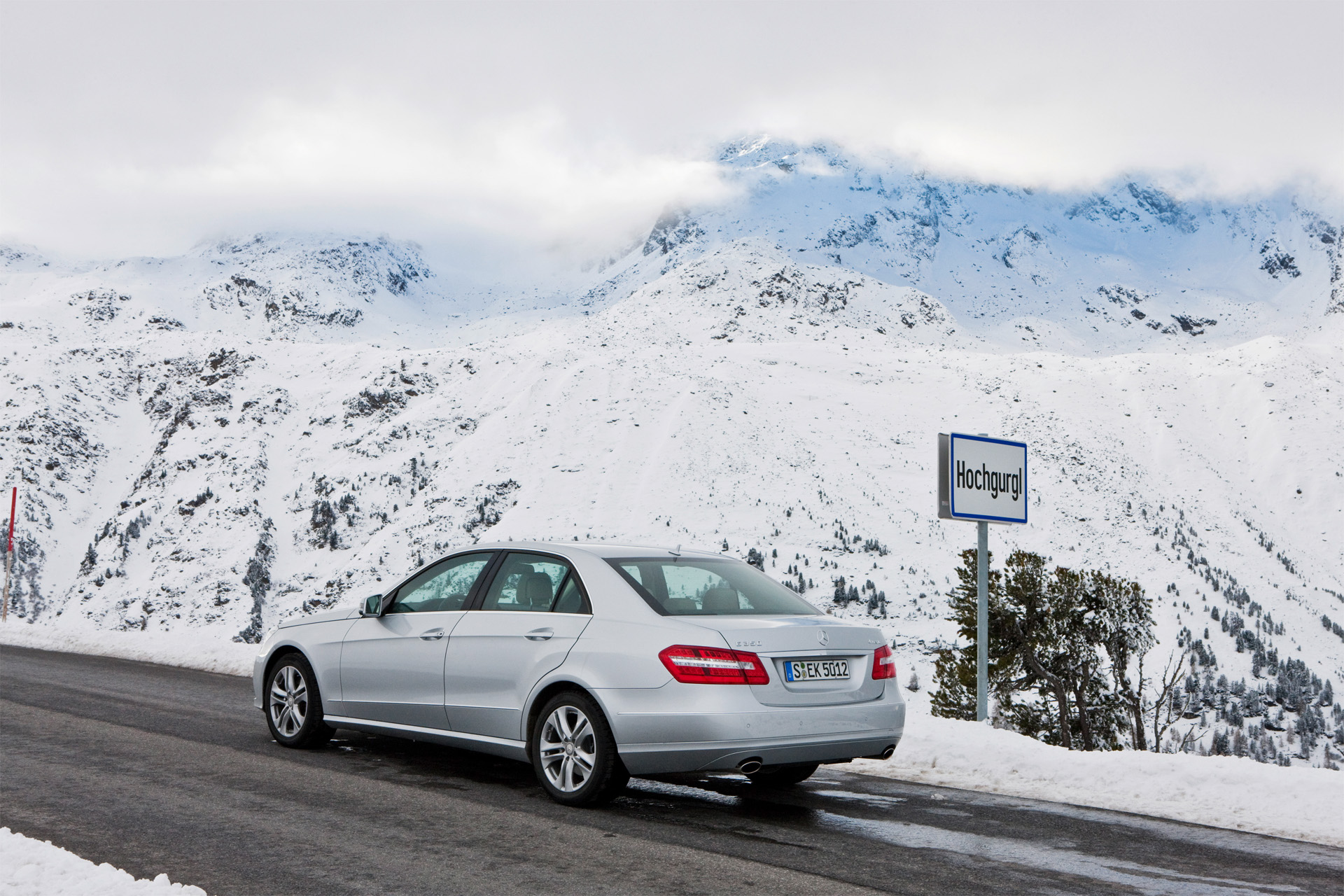 Mercedes-Benz E-Class W212 фото