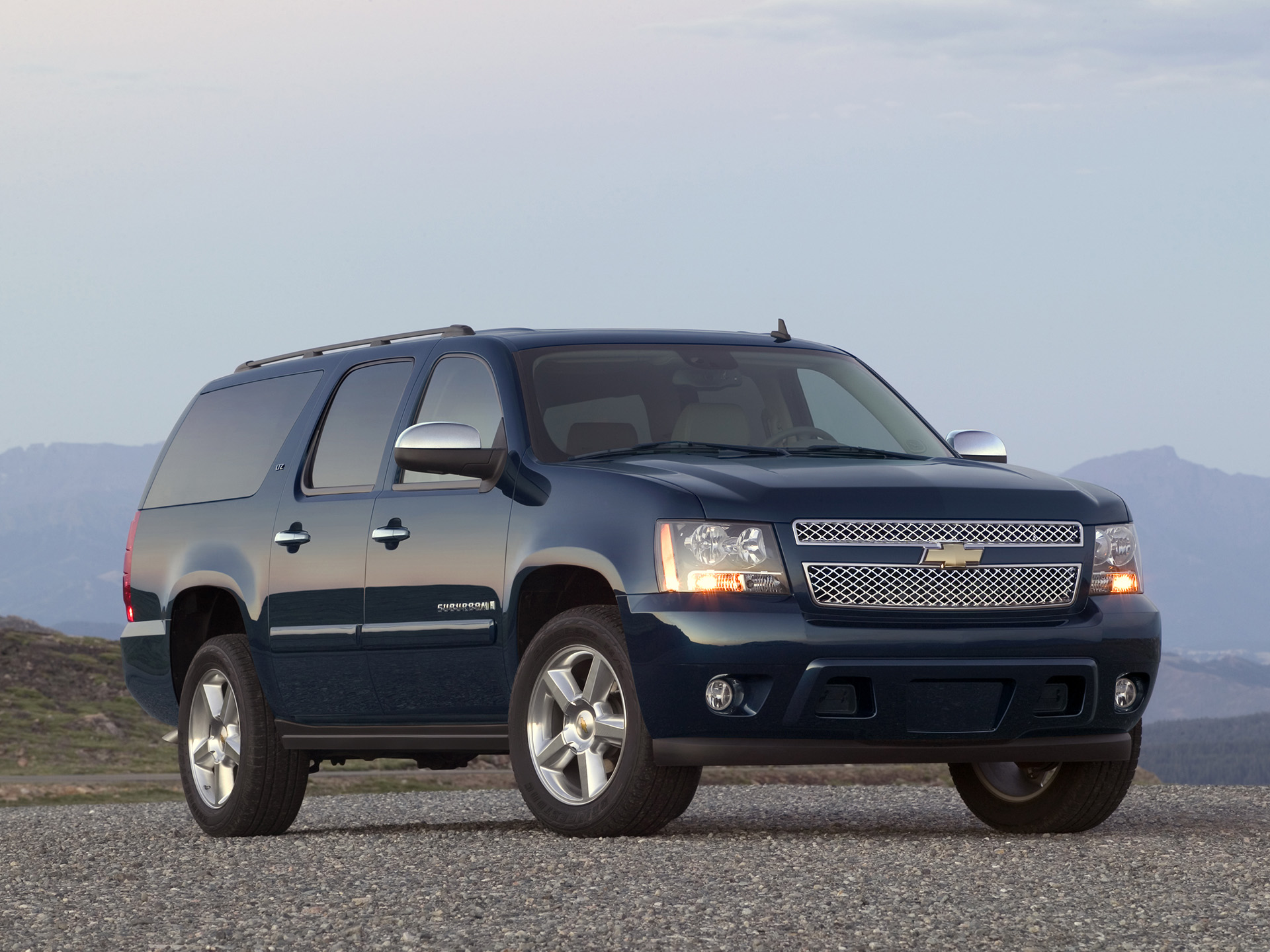 Chevrolet Suburban фото