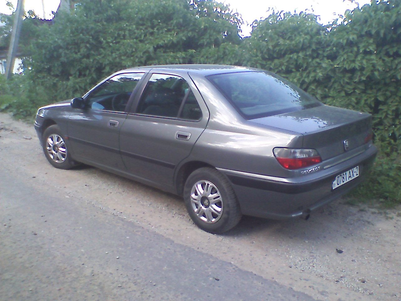 Peugeot 406 фото