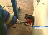 Треть российских автовладельцев продолжат ездить при любой стоимости бензина