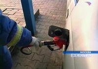 Цены на бензин должны быть снижены до 12-15 руб. за литр