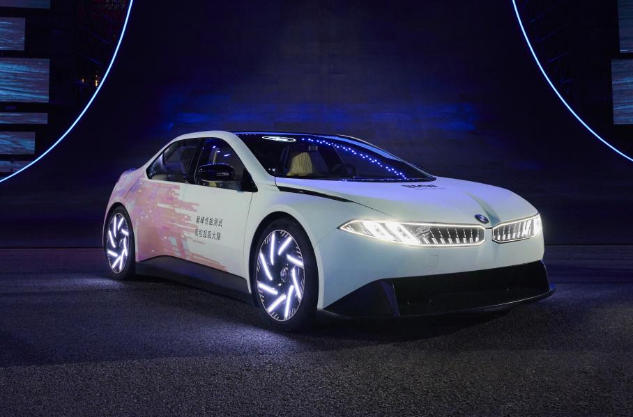 Новые модели BMW: концепт VDX впервые представлен на китайском автосалоне