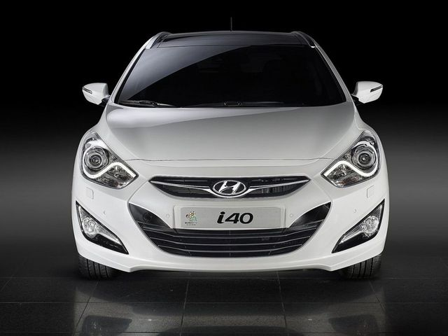 HYUNDAI i40 – 4:0 в Вашу пользу!