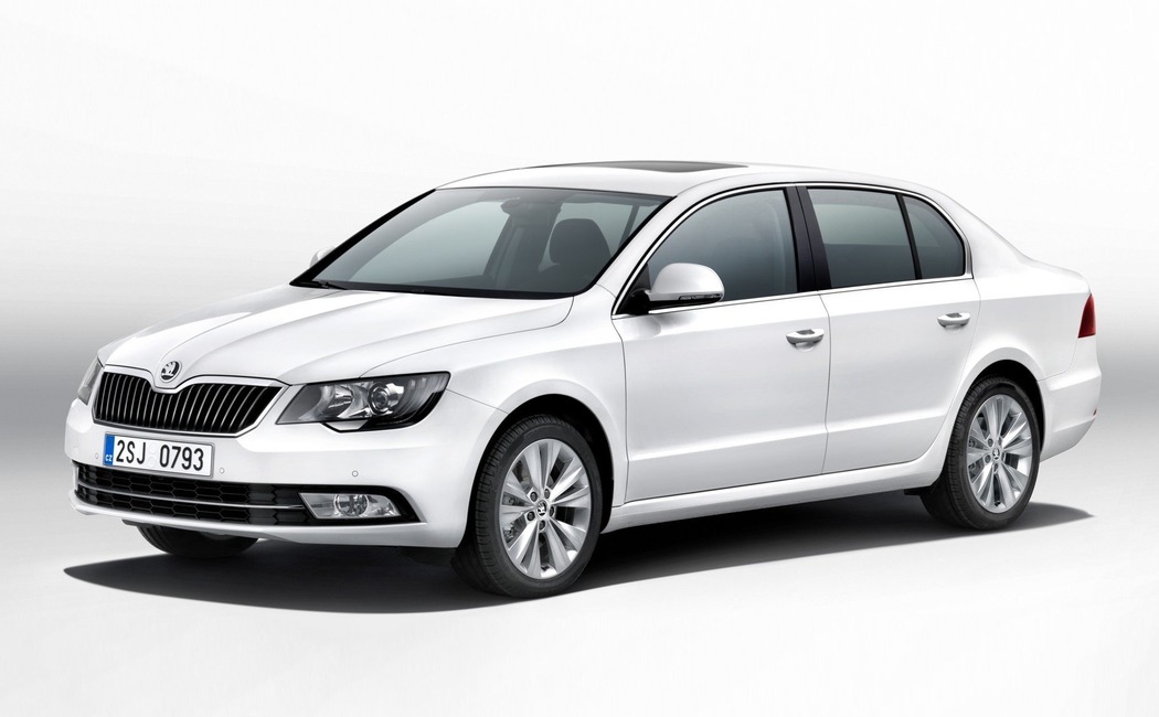 SKODA Superb выгода до 160 000 руб.