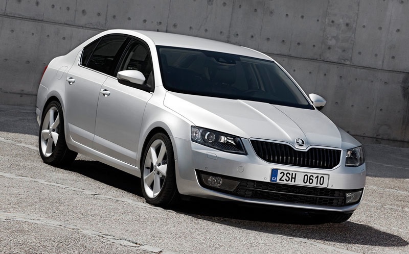 SKODA Octavia стала лучшим автомобилем 2014 года