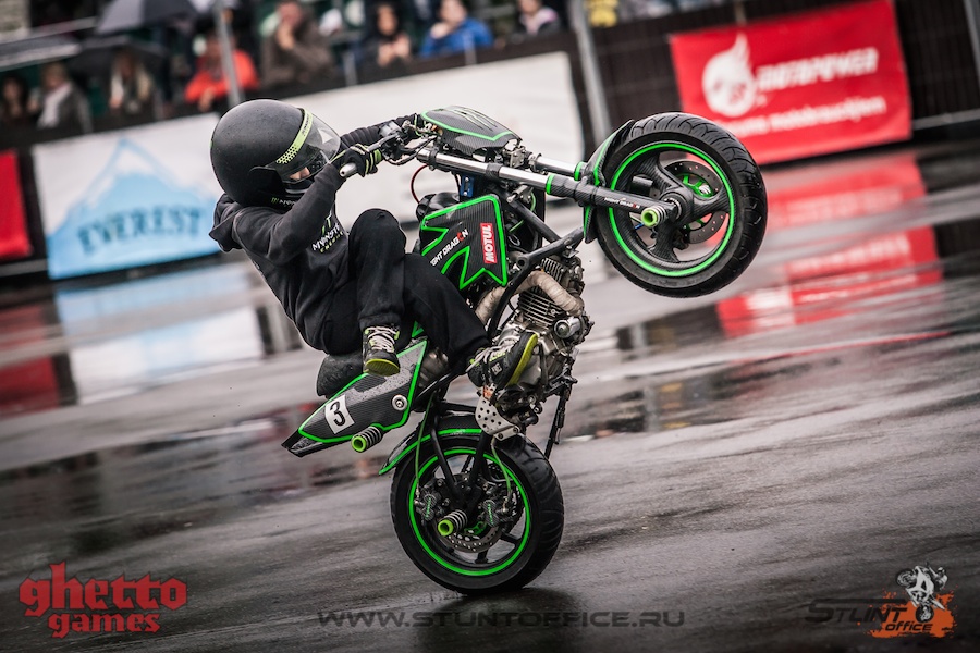 Мотоциклетное шоу MOTUL M1-Stunt Show Moscow 2014 обещает стать самым зрелищным событием Московского Автосалона